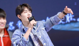 娱乐圈都在吃肖战王一博的瓜,肖战王一博瓜香四溢，粉丝纷纷围观